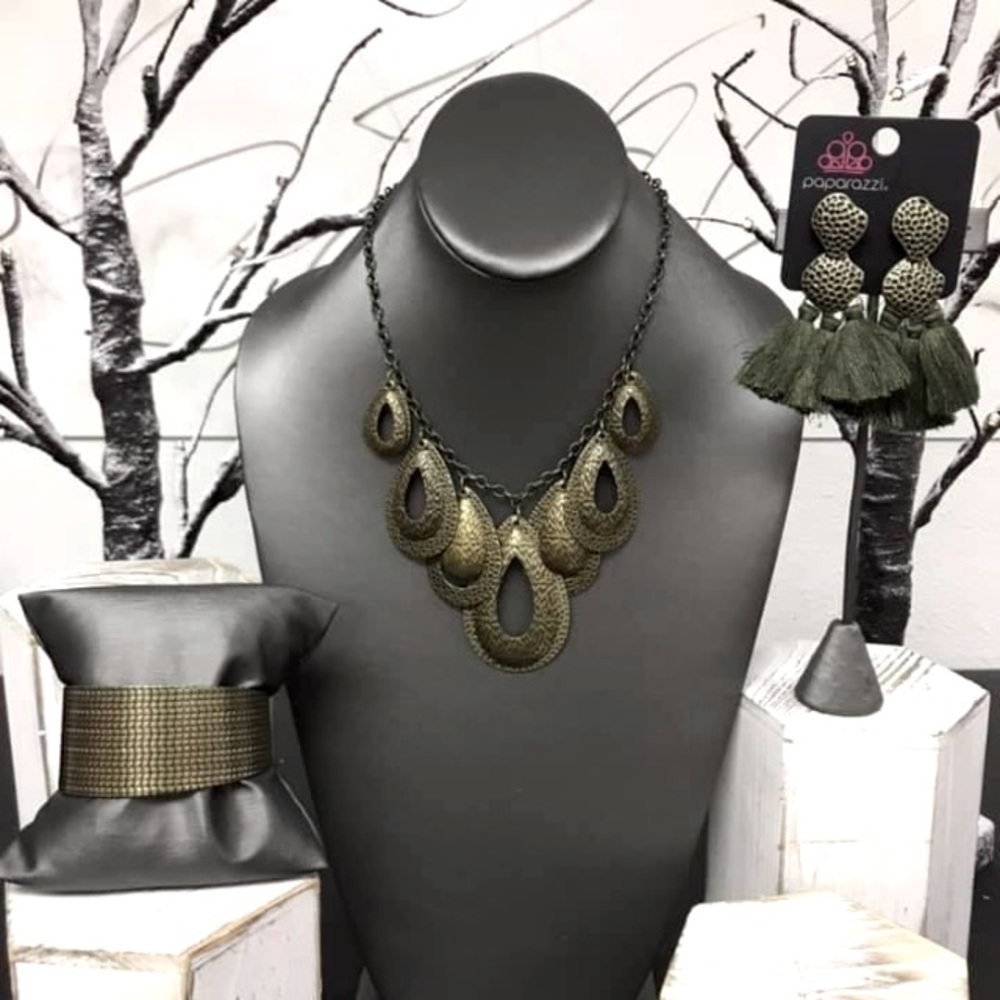 Paparazzi Brass and Olive 3 pc Set ..NWT
